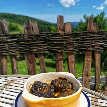 Etno Selo Lelic فندق مبيت وإفطار فاليفو